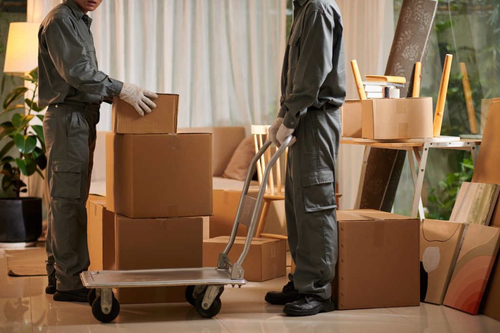 Packers and Movers in Khar